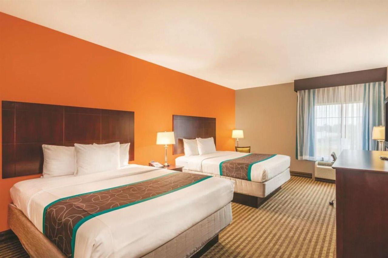 La Quinta By Wyndham Houston Iah Bush Intl Airport E Humble Exterior foto