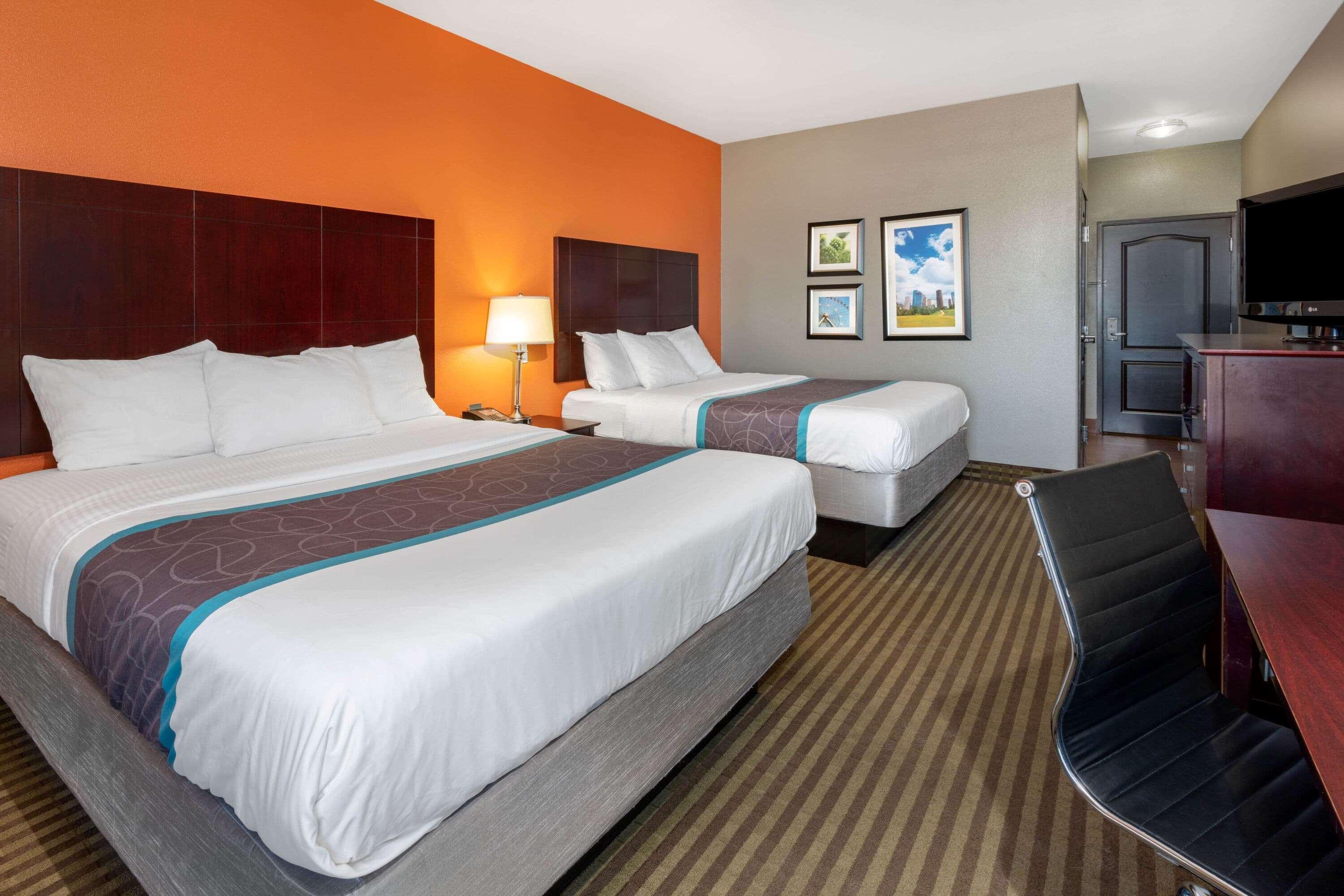 La Quinta By Wyndham Houston Iah Bush Intl Airport E Humble Exterior foto