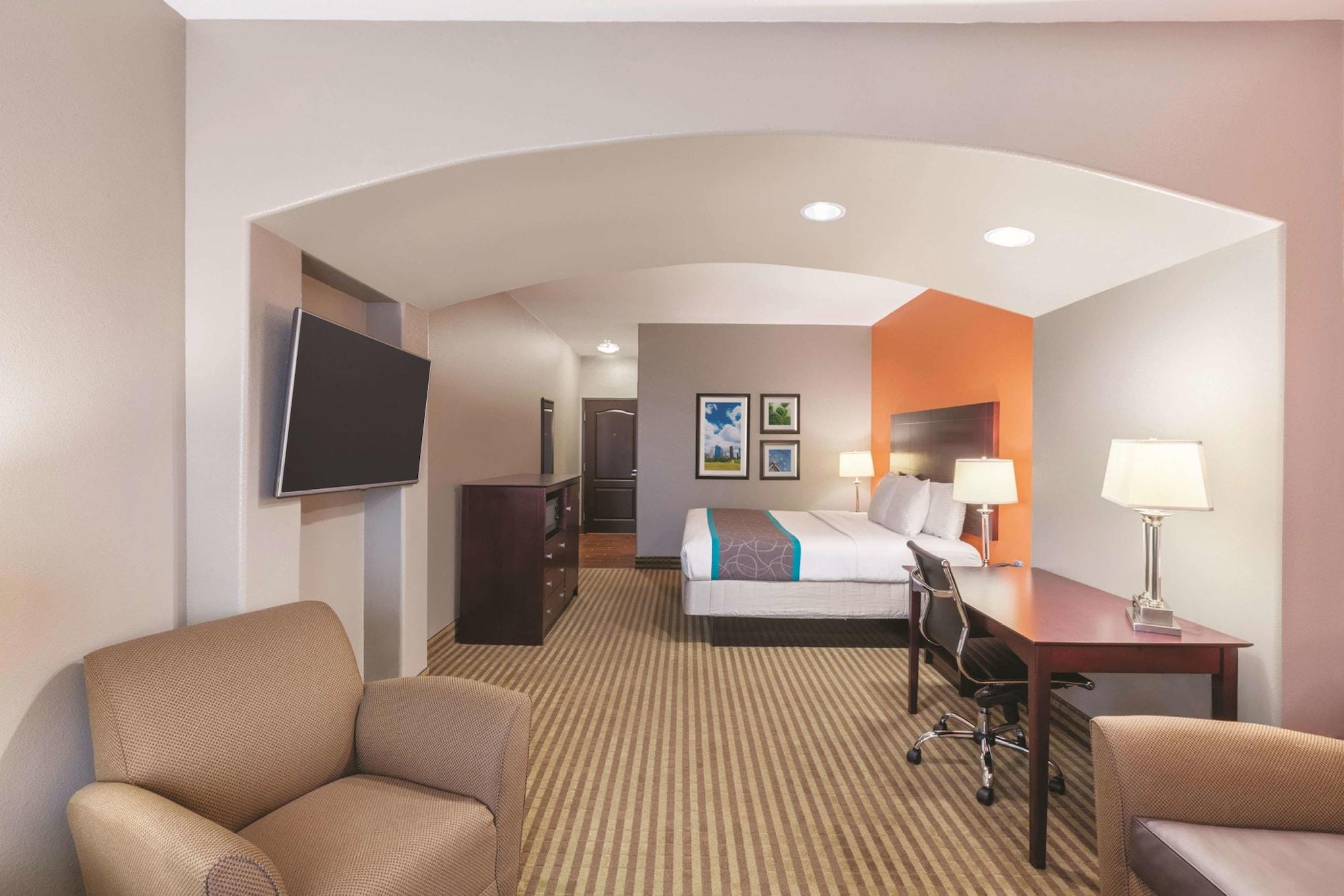 La Quinta By Wyndham Houston Iah Bush Intl Airport E Humble Exterior foto