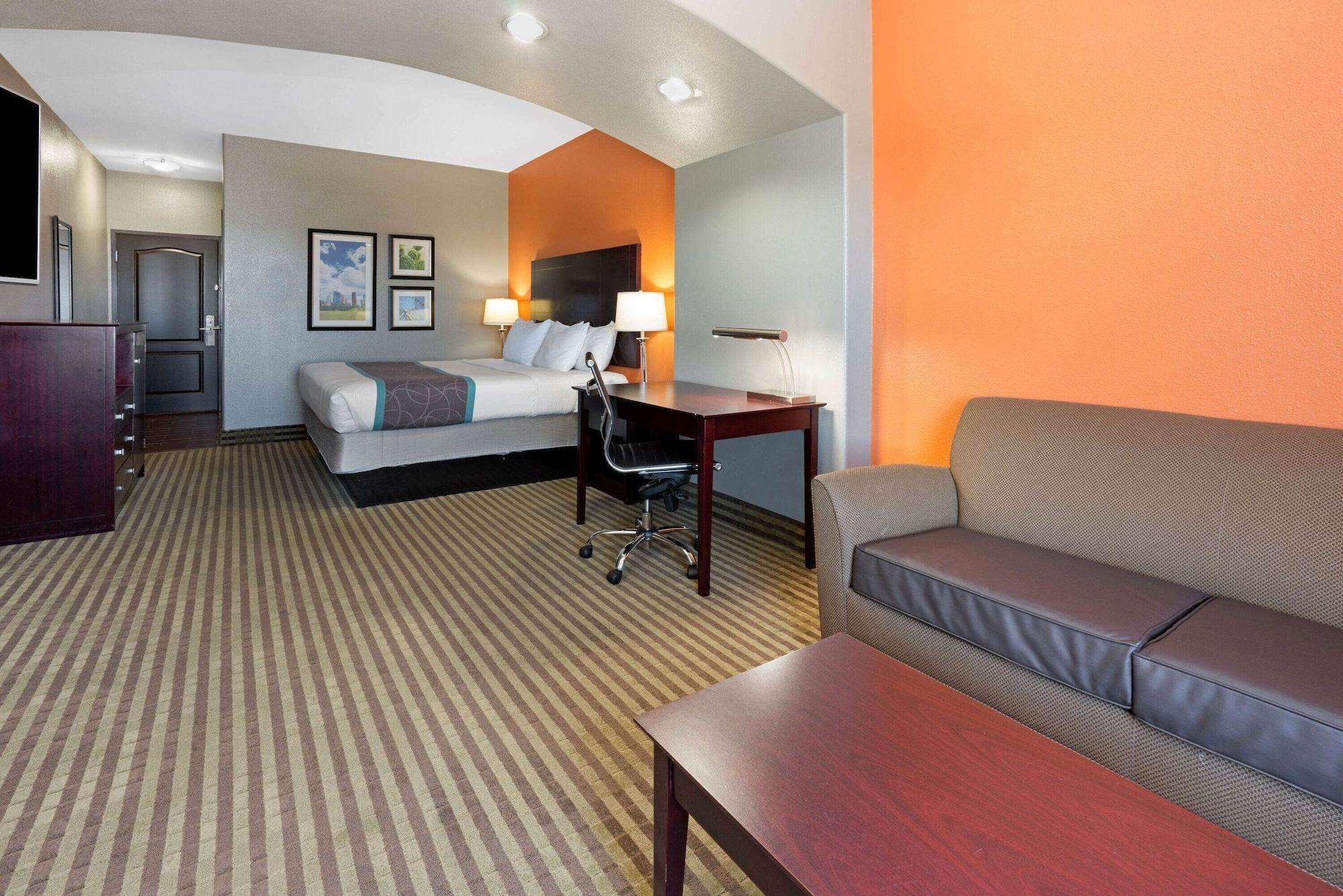La Quinta By Wyndham Houston Iah Bush Intl Airport E Humble Exterior foto