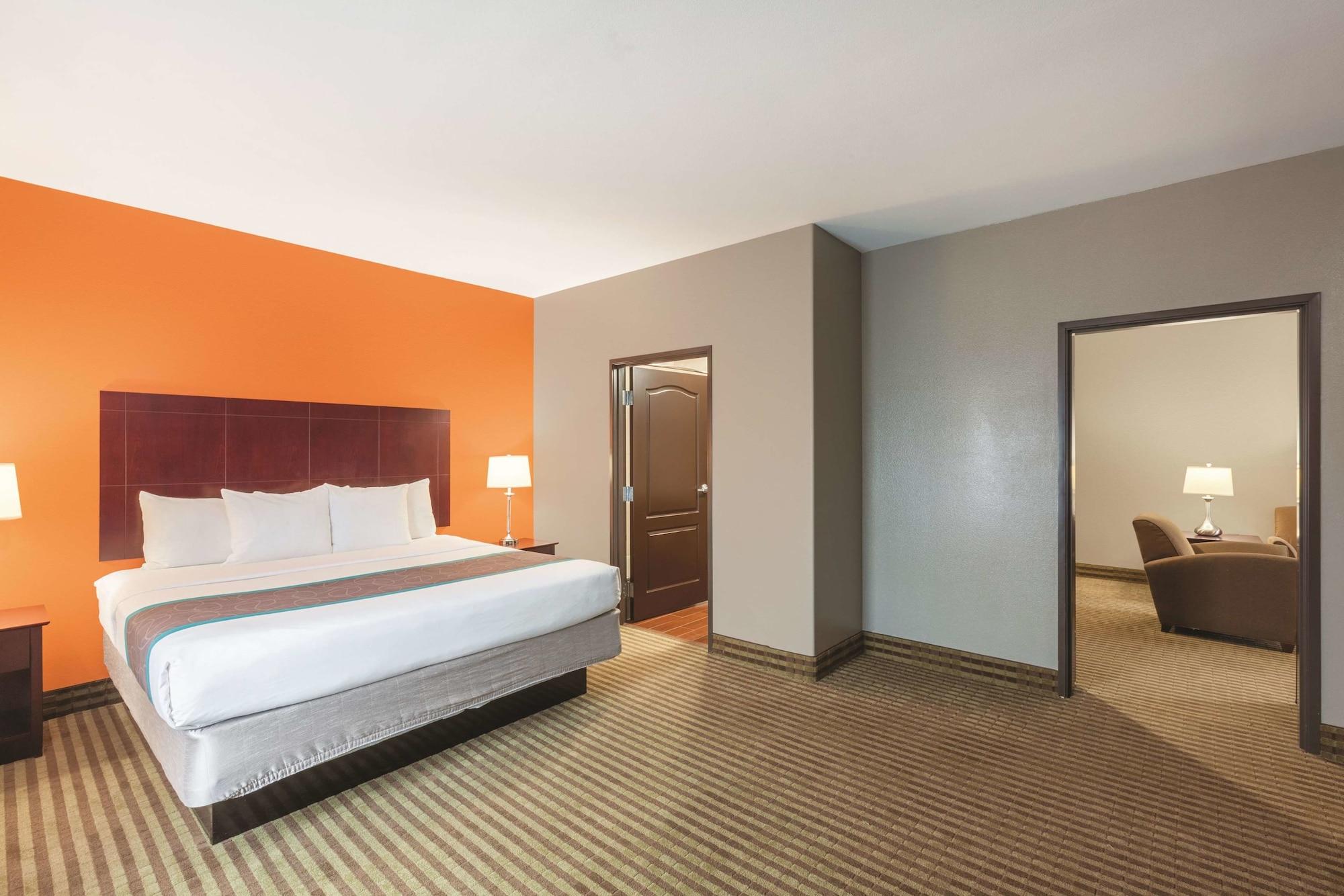 La Quinta By Wyndham Houston Iah Bush Intl Airport E Humble Exterior foto